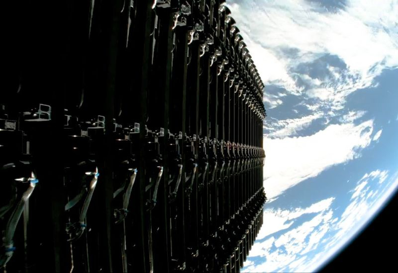 SpaceX и Blue Origin конфликтовали из‑за облачных центров обработки данных, обратившись друг к другу с жалобами в FCC