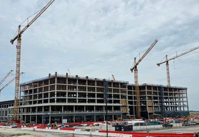 Samsung планирует открыть во втором заводе в Техасе для производства высокотехнологичных микросхем