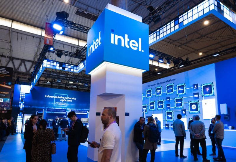 Акционеры предъявили иск к Intel за передачу десяти процентов акций компании правительству США по настоянию Трампа