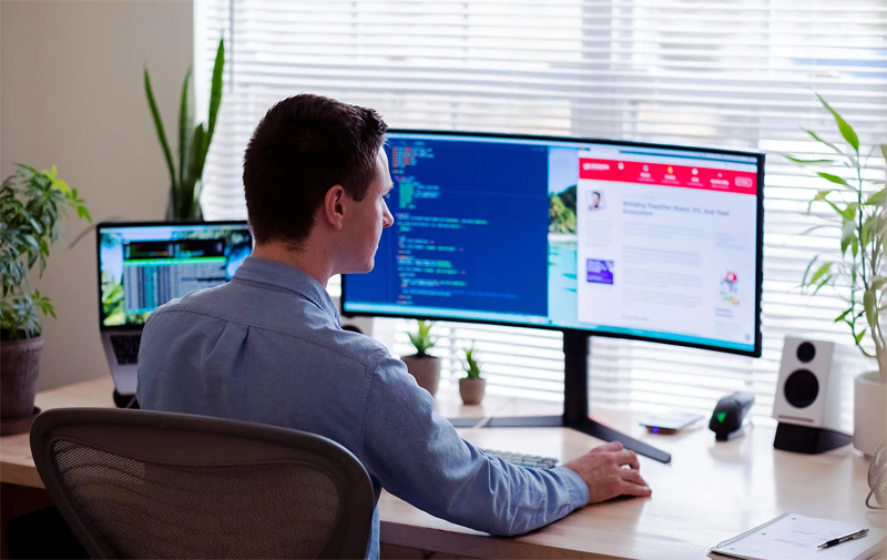 ИИ‑агент впервые попытался публично дискредитировать программиста, отказывавшегося использовать его код