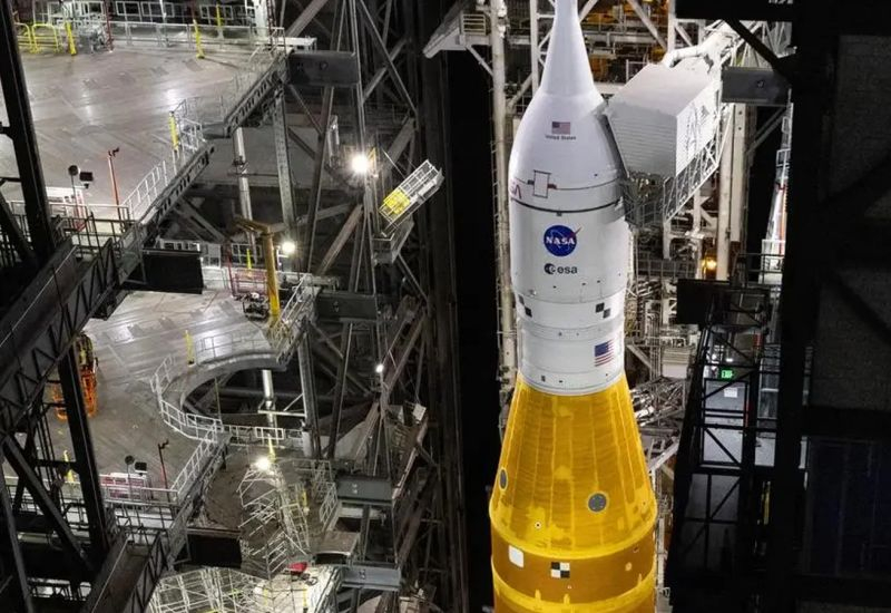 NASA запланировала старт лунной миссии Artemis II 1‑го апреля, но в названии использует игру слов «Нешуточное дело».