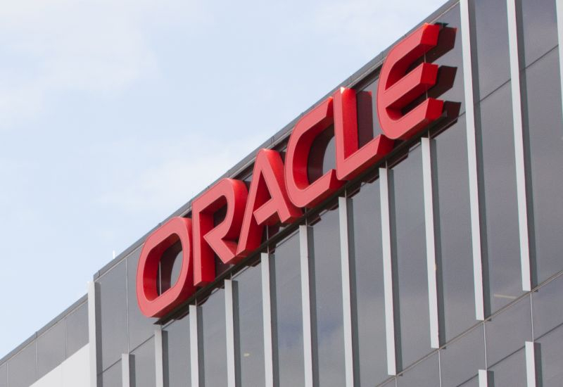 Oracle увольнит дополнительные тысячи сотрудников, чтобы профинансировать центры данных для искусственного интеллекта