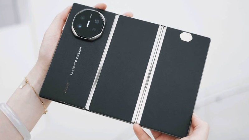 Huawei начала продажу отремонтированных моделей Mate XT и Mate X6