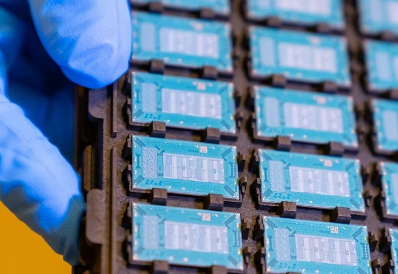 Процент готовых чипов Intel 18A достиг впечатляющих 65 %