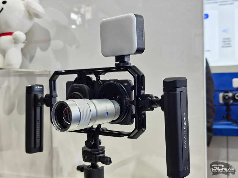 Vivo представила смартфон X300 Ultra с расширенной камертой и обещает сделать его доступным за пределами Китая