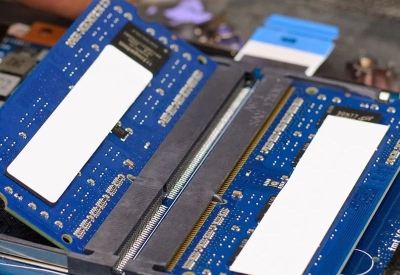 Дефицит памяти открывает для китайских компаний доступ к ноутбукам HP, Dell, Acer и Asus.