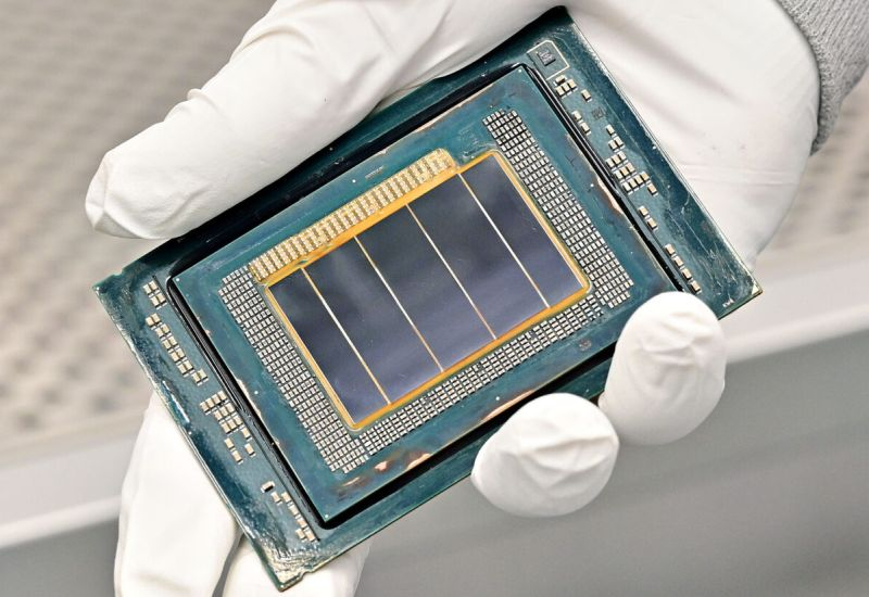 Intel признала, что при переходе на ультра‑тонкий технологический процесс 18 А переоценила собственные способности.
