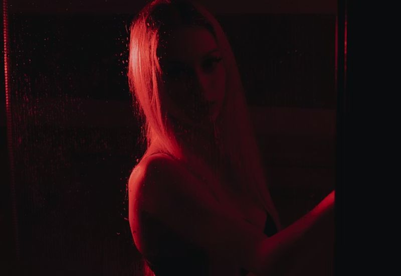 OpenAI отложила создание взрослого контента в ChatGPT и поставила проект ИИ‑бота для взрослых «в долгий ящик».