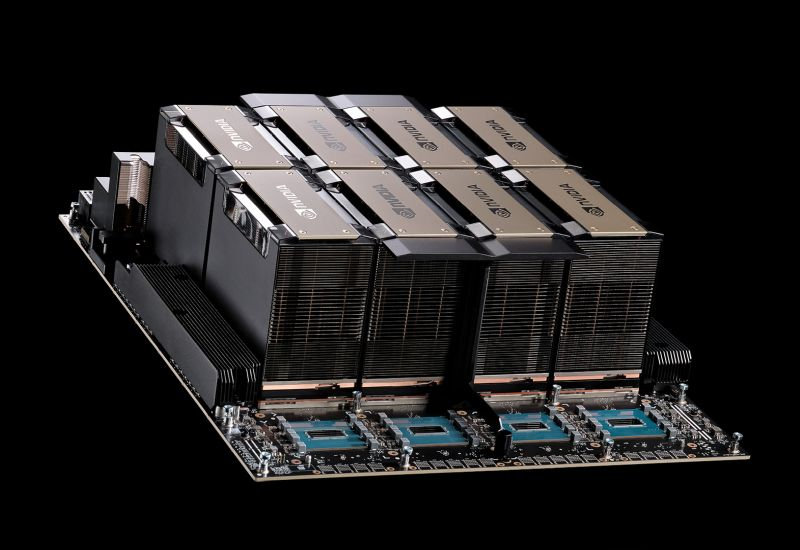 Надеемся, что Китай в итоге позволит Nvidia H200 выйти на его рынок, — заявляет Дженсен Хуанг
