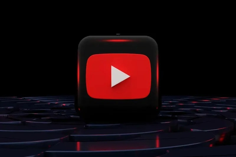 YouTube‑вебплеер стал зависать, потребляя гигабайты RAM.