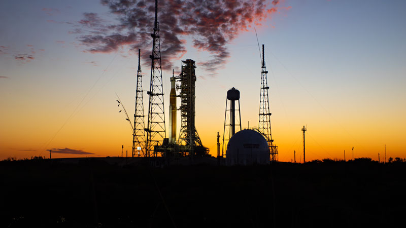 NASA вновь столкнулась с проблемой лунной ракеты SLS: во время дозаправки топливо не пополнилось в резервуары.