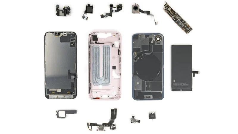 iFixit разоблачил iPhone 17e – задняя крышка с MagSafe работает и на iPhone 16e