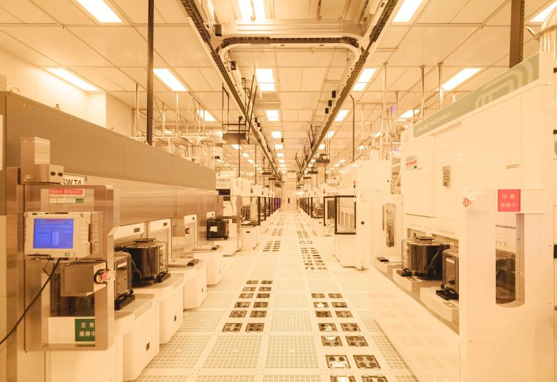 Выручка TSMC в апреле возросла на 17,5 % благодаря волне интереса к ИИ-бумагам