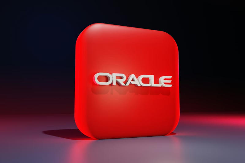 Oracle столкнулась с нехваткой средств на новые ЦОД и может уволить до 30 тысяч сотрудников